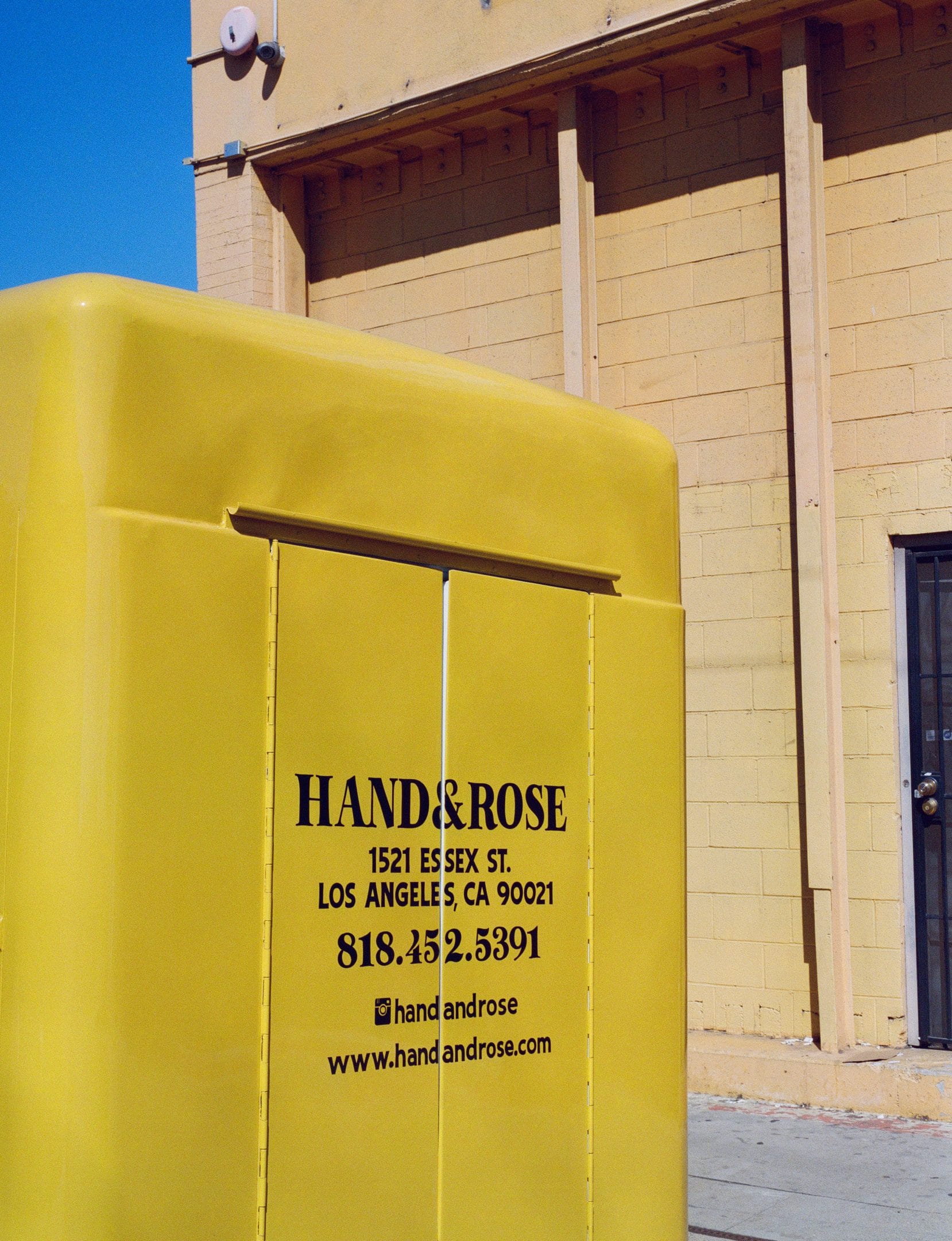 Sarah Lineberger Red Hair, Blue Nails, Yellow Truck, Fresh Flowers — Hand & Rose with ...